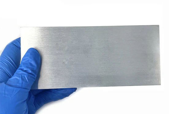 关于铝硅合金靶材性能，制备方法及其应用介绍